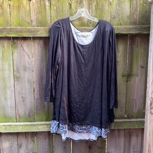 Avenue Back zip up top sz. 22-24